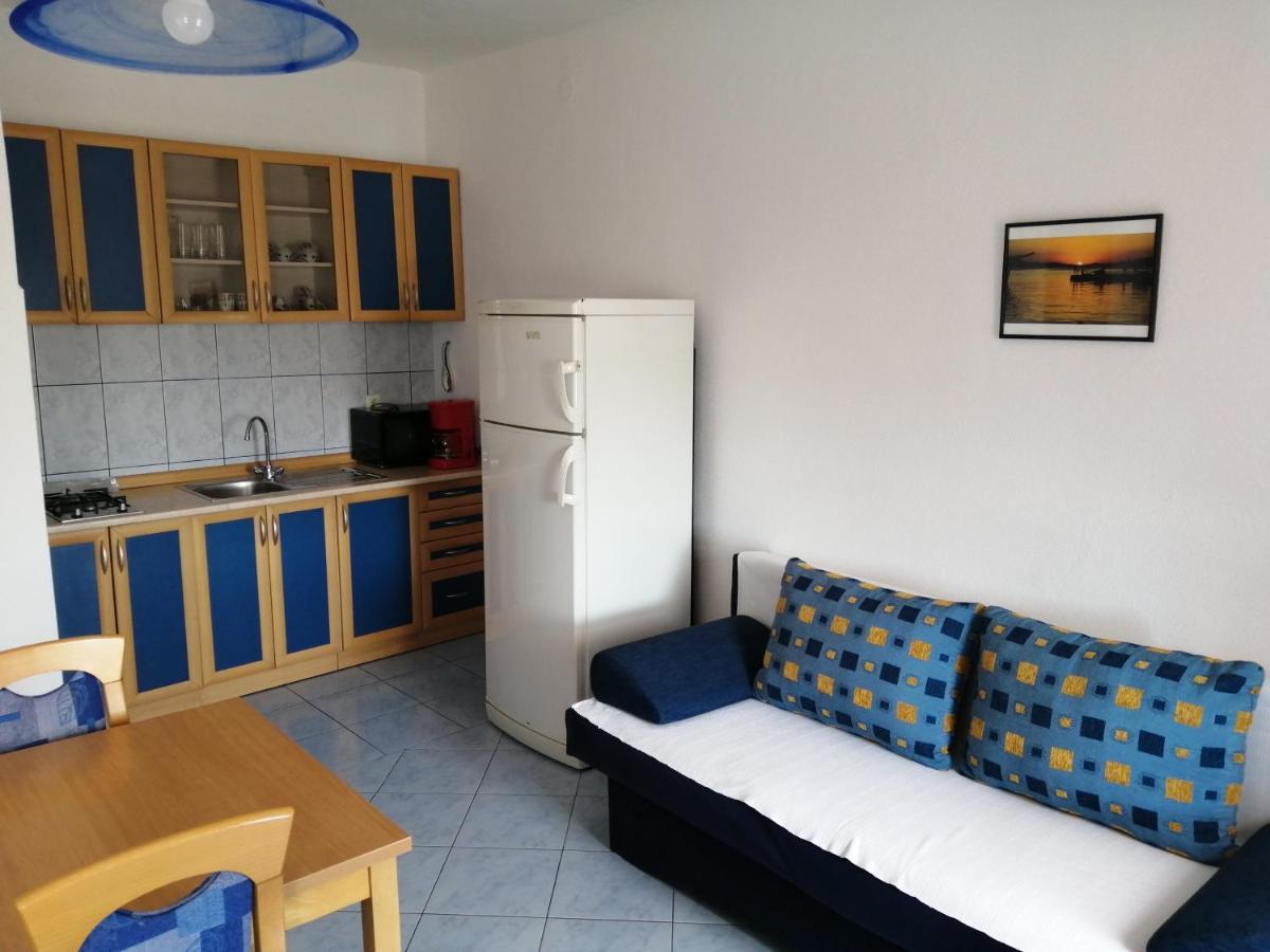 Apartments Dalmatian Stone House 투라니 외부 사진